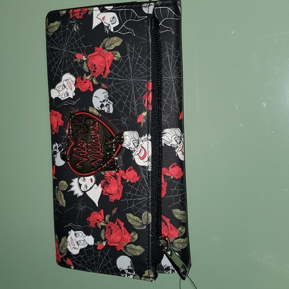Villain wallet